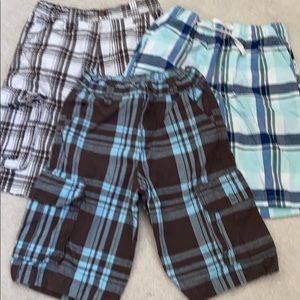 3 pair of boys Crazy 8 shorts